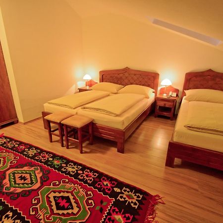 บูทิก โฮเต็ล โอลด์ ทาวน์ Hotel โมสตาร์ ห้อง รูปภาพ