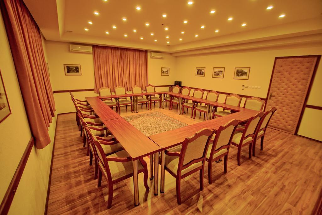 บูทิก โฮเต็ล โอลด์ ทาวน์ Hotel โมสตาร์ ภายนอก รูปภาพ