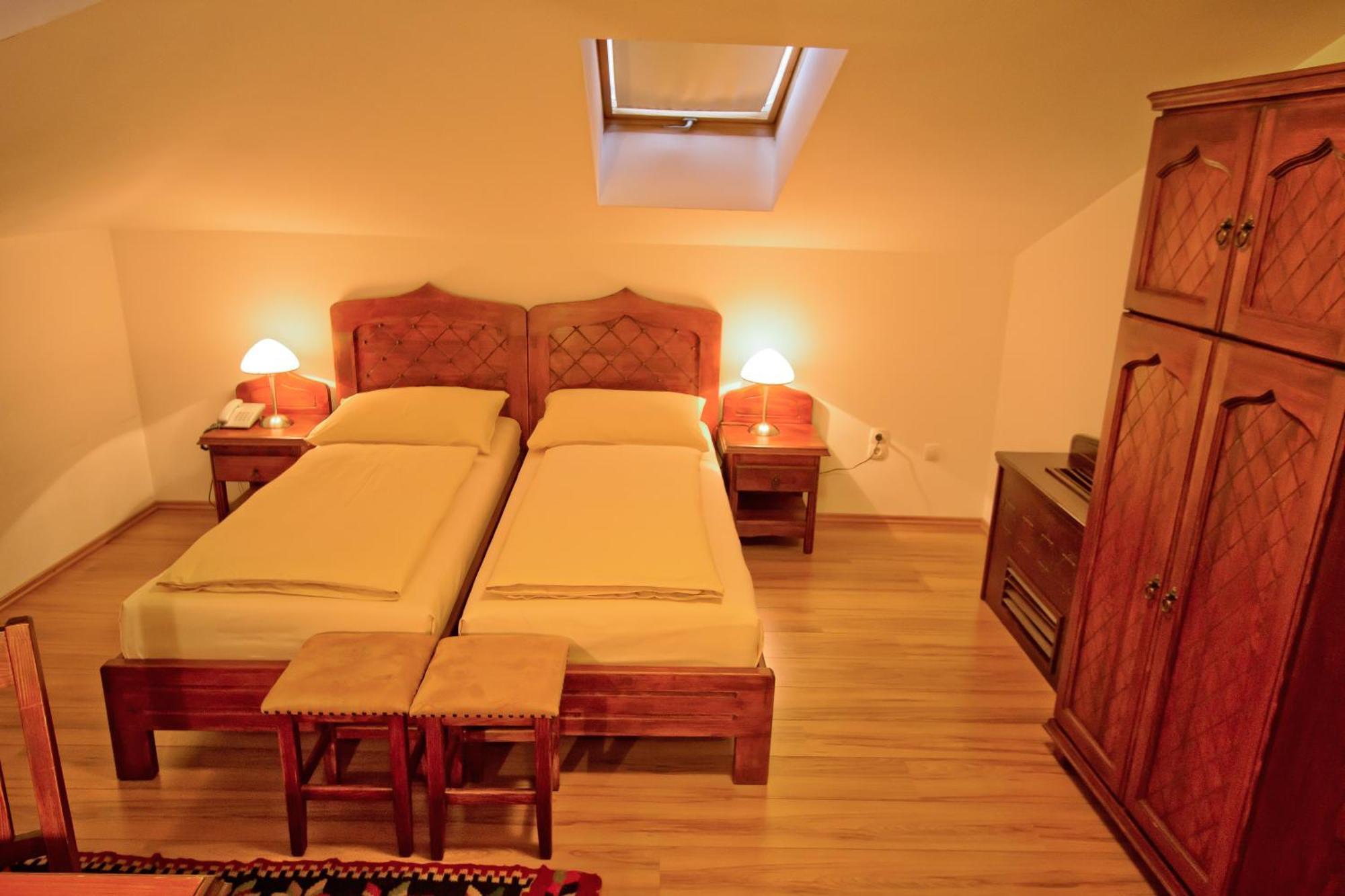 บูทิก โฮเต็ล โอลด์ ทาวน์ Hotel โมสตาร์ ห้อง รูปภาพ