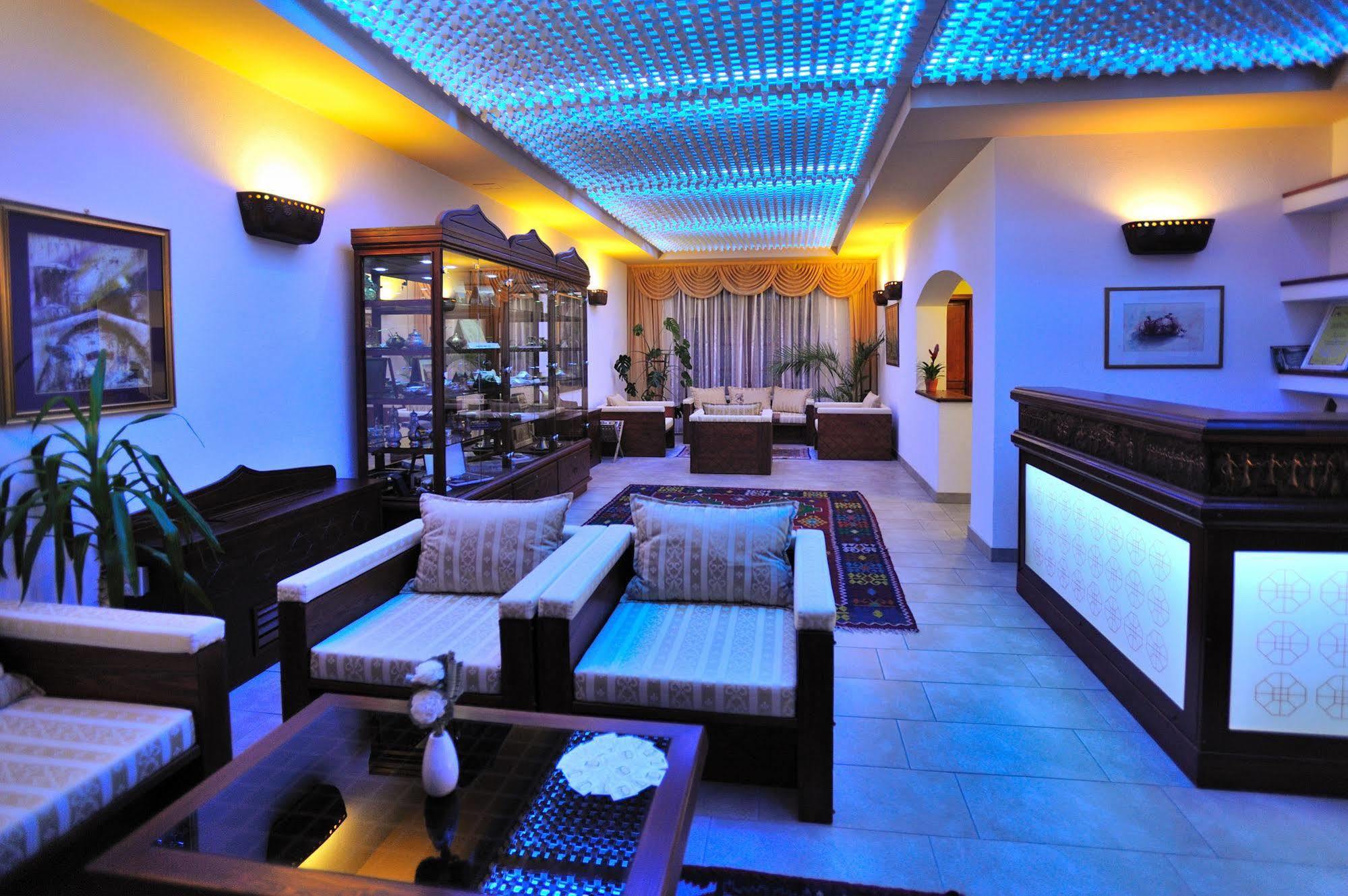 บูทิก โฮเต็ล โอลด์ ทาวน์ Hotel โมสตาร์ ภายนอก รูปภาพ